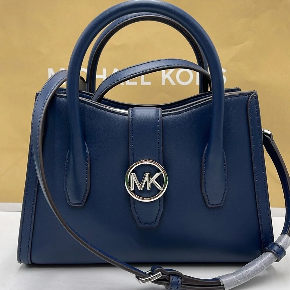 MICHAEL KORS
Gabby Small Faux Leather Satchel
COLOR NAVY
NWT - Picture 15 of 16